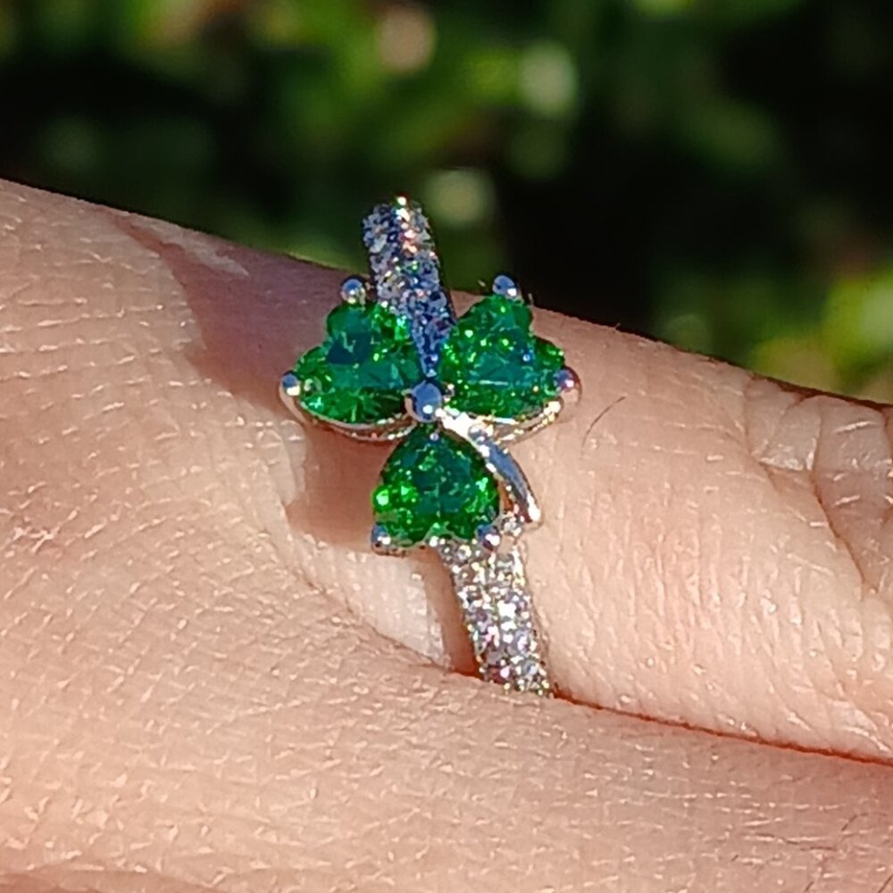 Solvar Irish Three Leaf Clover Shamrock Sterling Silver Green Crystal CZ Ring - Picture 7 of 14